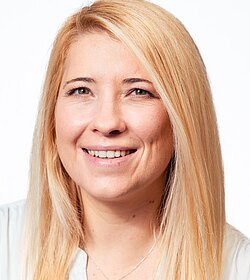 Corine Sicher